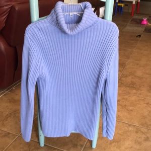 ❄️Super comfy Women’s sweater❄️